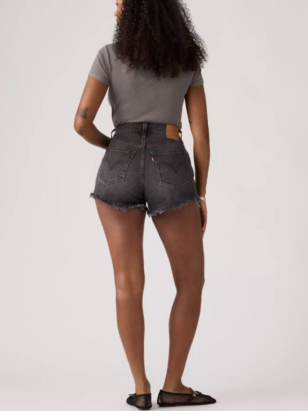 LIKE NEW: Levi's 501 Curve Women's Shorts